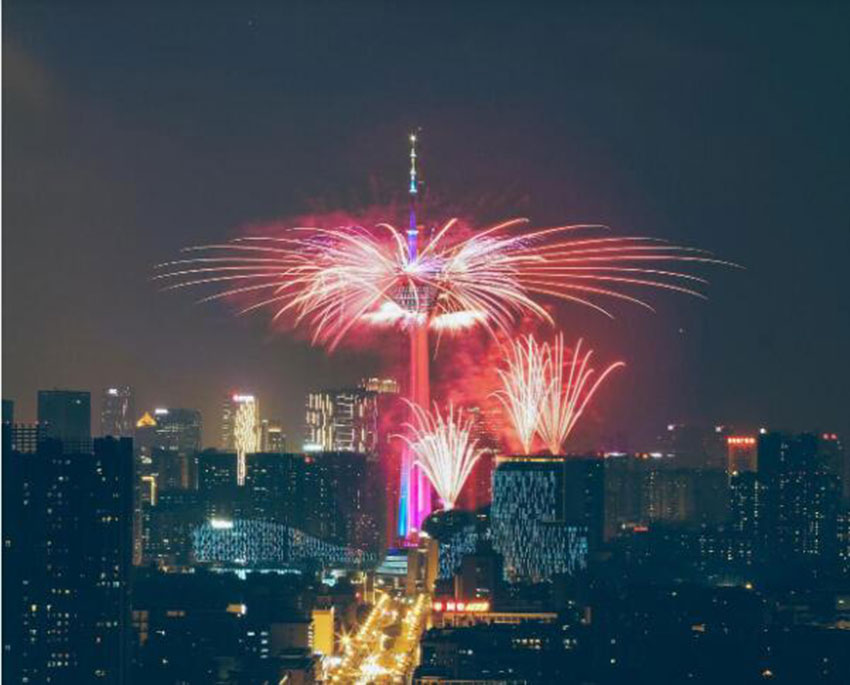 1648981577713027.jpg 艾木傳媒煙花手機(jī)拍攝技巧